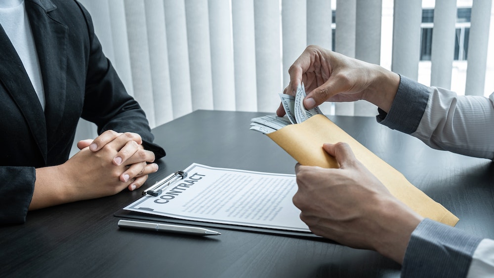 Victime d'escroquerie : comprendre vos droits et agir efficacement