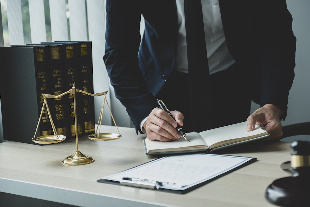 Aspects juridiques de la reprise d'entreprise : les clés pour réussir