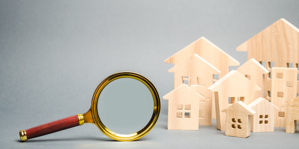 La loi Hoguet et l'estimation immobilière : un cadre légal essentiel pour les professionnels et les particuliers