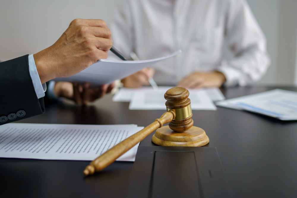 Choisir le statut juridique adapté à votre entreprise: conseils d'un avocat